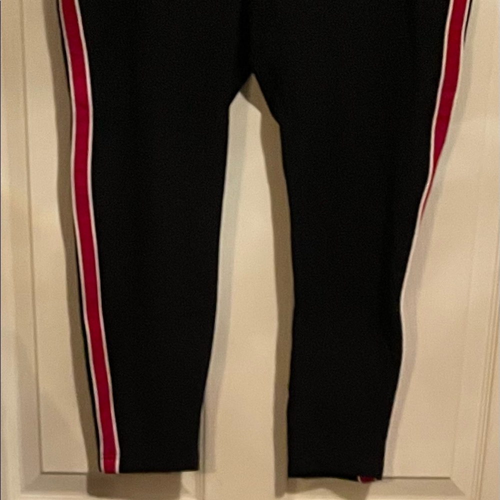 Torrid Red/Stripe Exercise Capris Size 2r - image 5